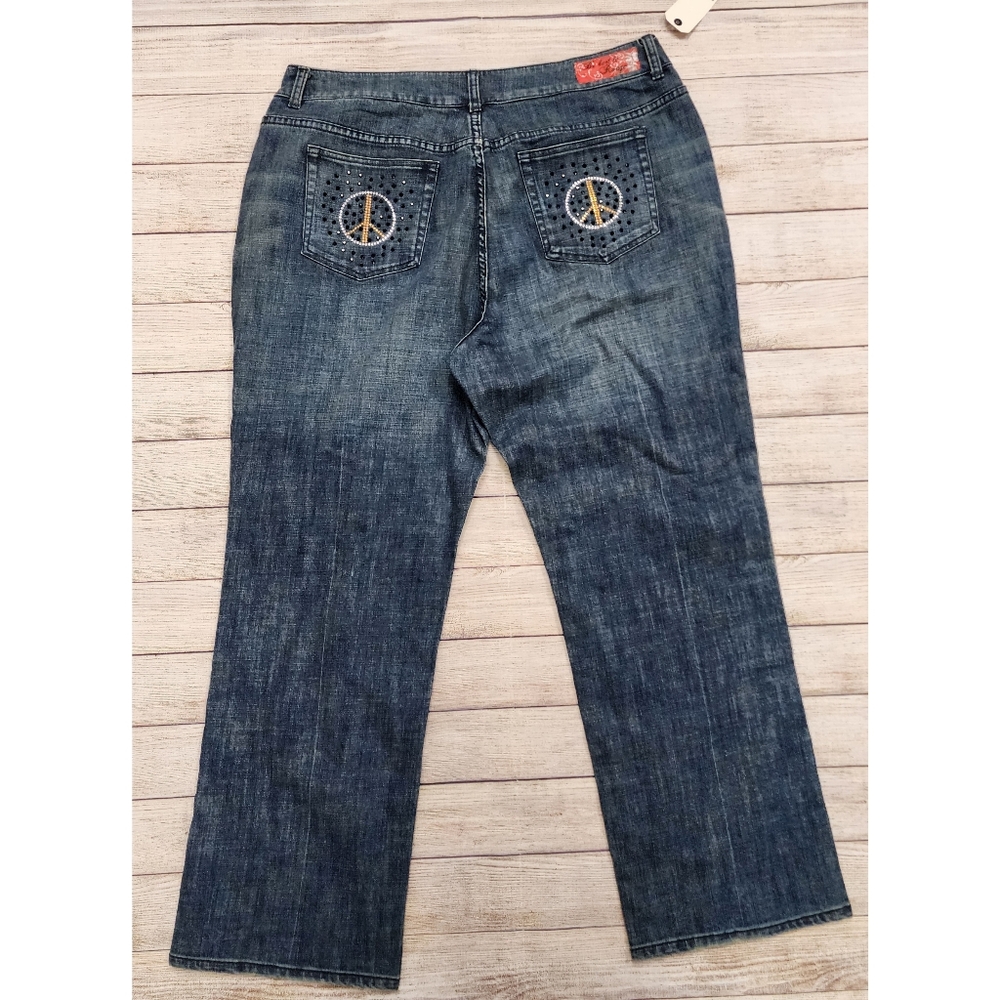 BeBert La Rouge Peace Sign Rhinestone Jeans Size 22‎
